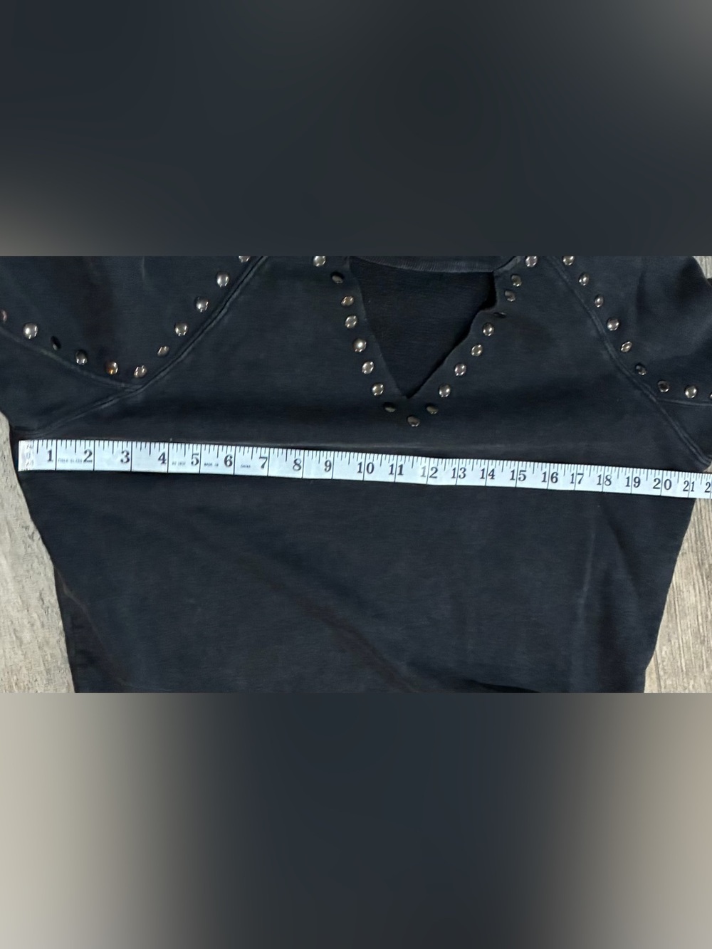 Harley-Davidson Women’s M Studded Cutout Wing Graphic Sweatshirt - Picture 8 of 10